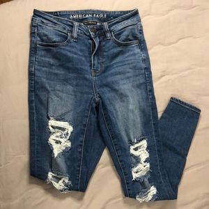 Dark wash ripped Jeans